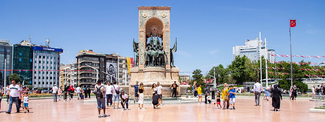 Taksim Square Sultanahmet A Guide To Istanbul S Best Districts